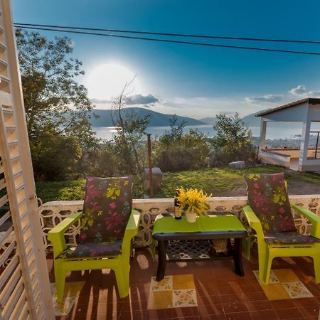 Holiday Home Nives Tivat Exterior foto