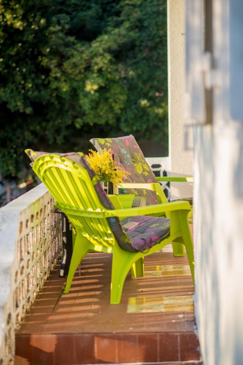 Holiday Home Nives Tivat Exterior foto